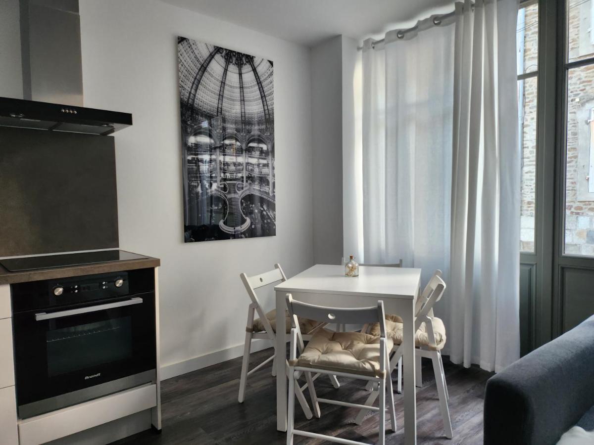 L'Horloge Apartamento Dinan Exterior foto